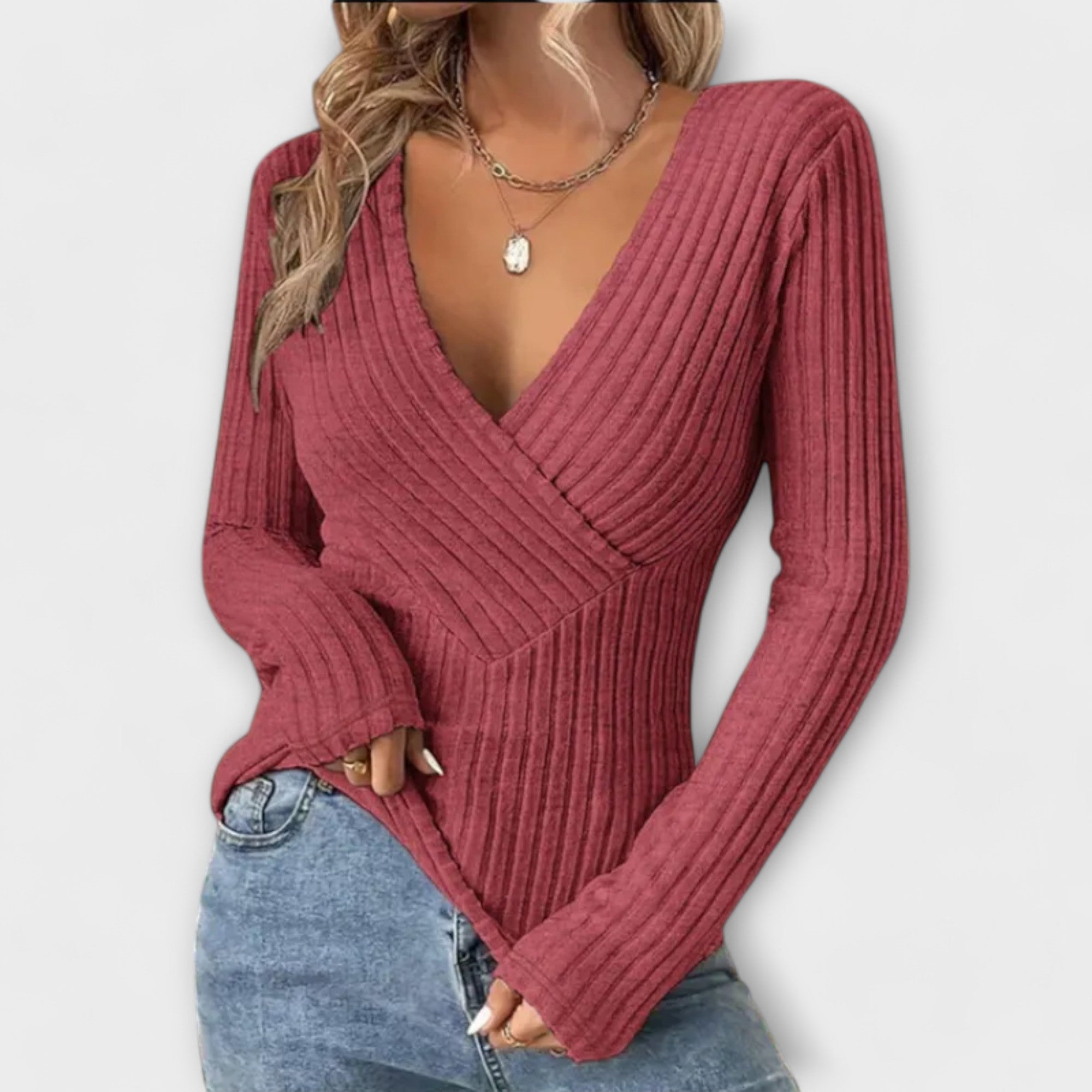 Amara™ | Ribbed T-Shirt with Twisted Front and V-Neck