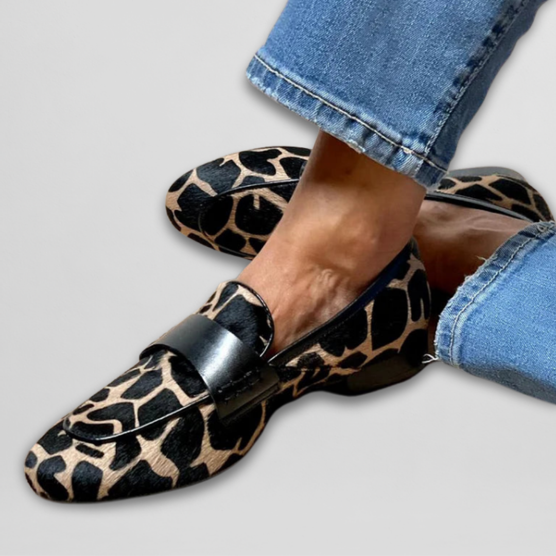 Amara™ - Animal print loafers