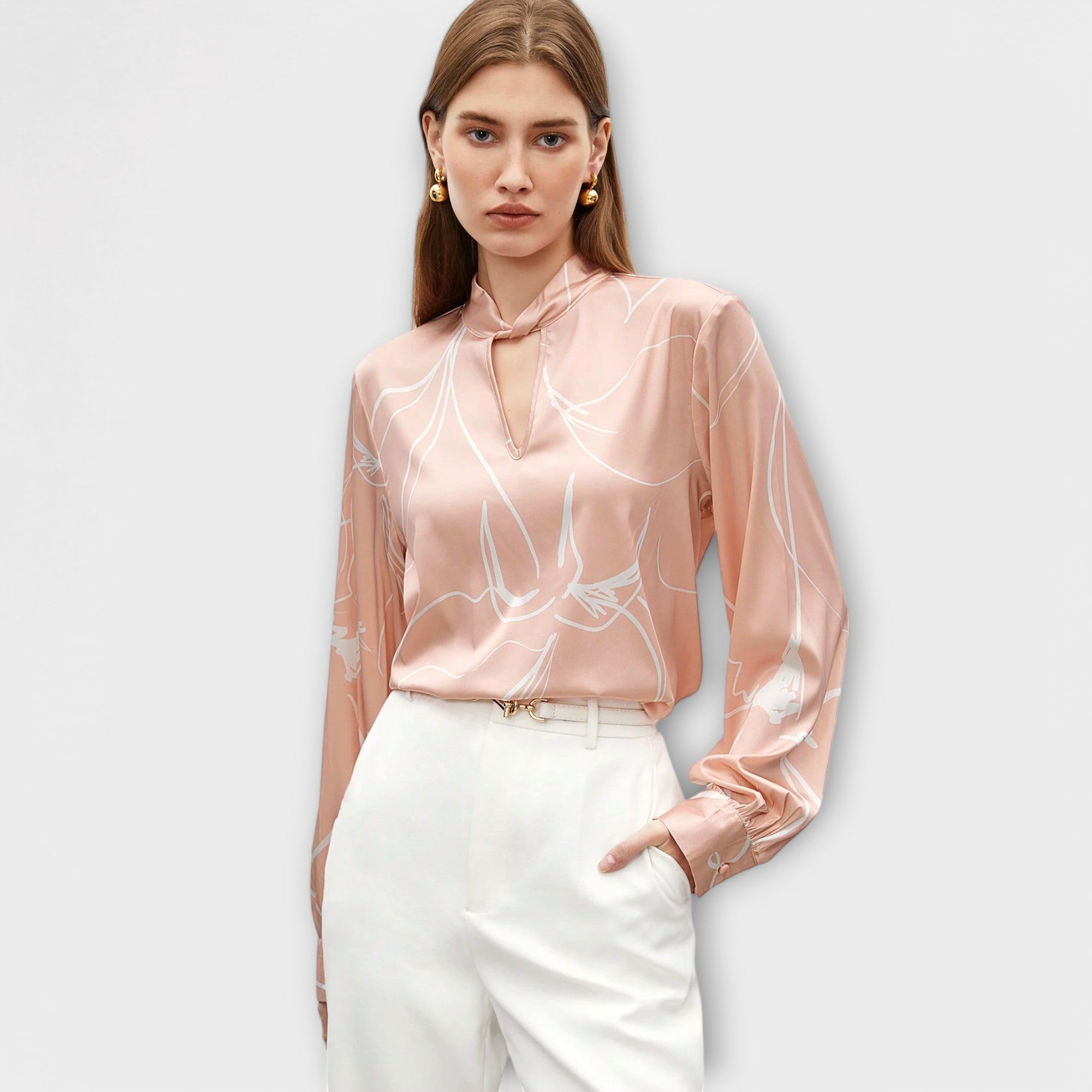 Amara™ | Elegant Blouse with Line Pattern