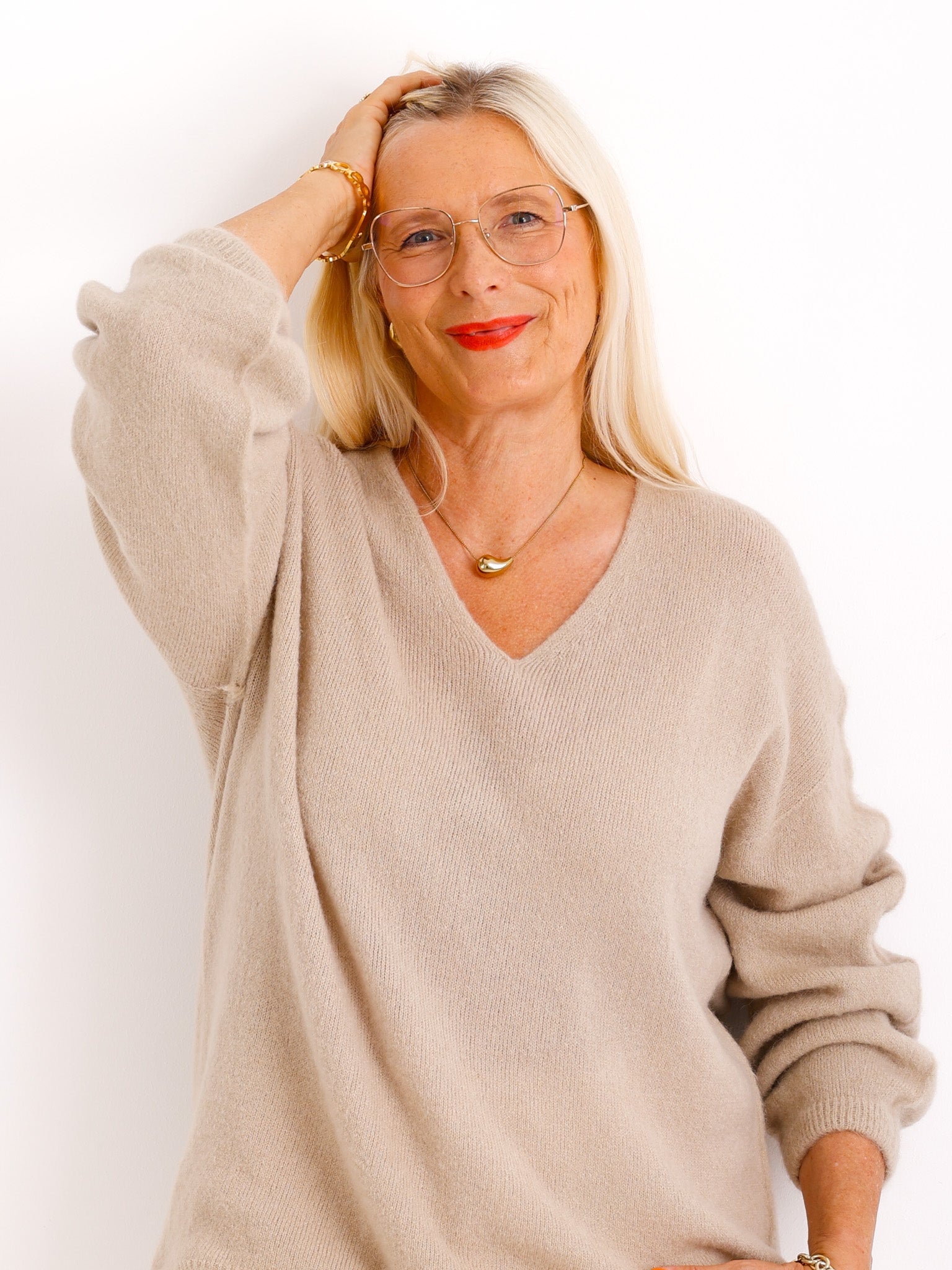 Amara™ Pullover - various colors